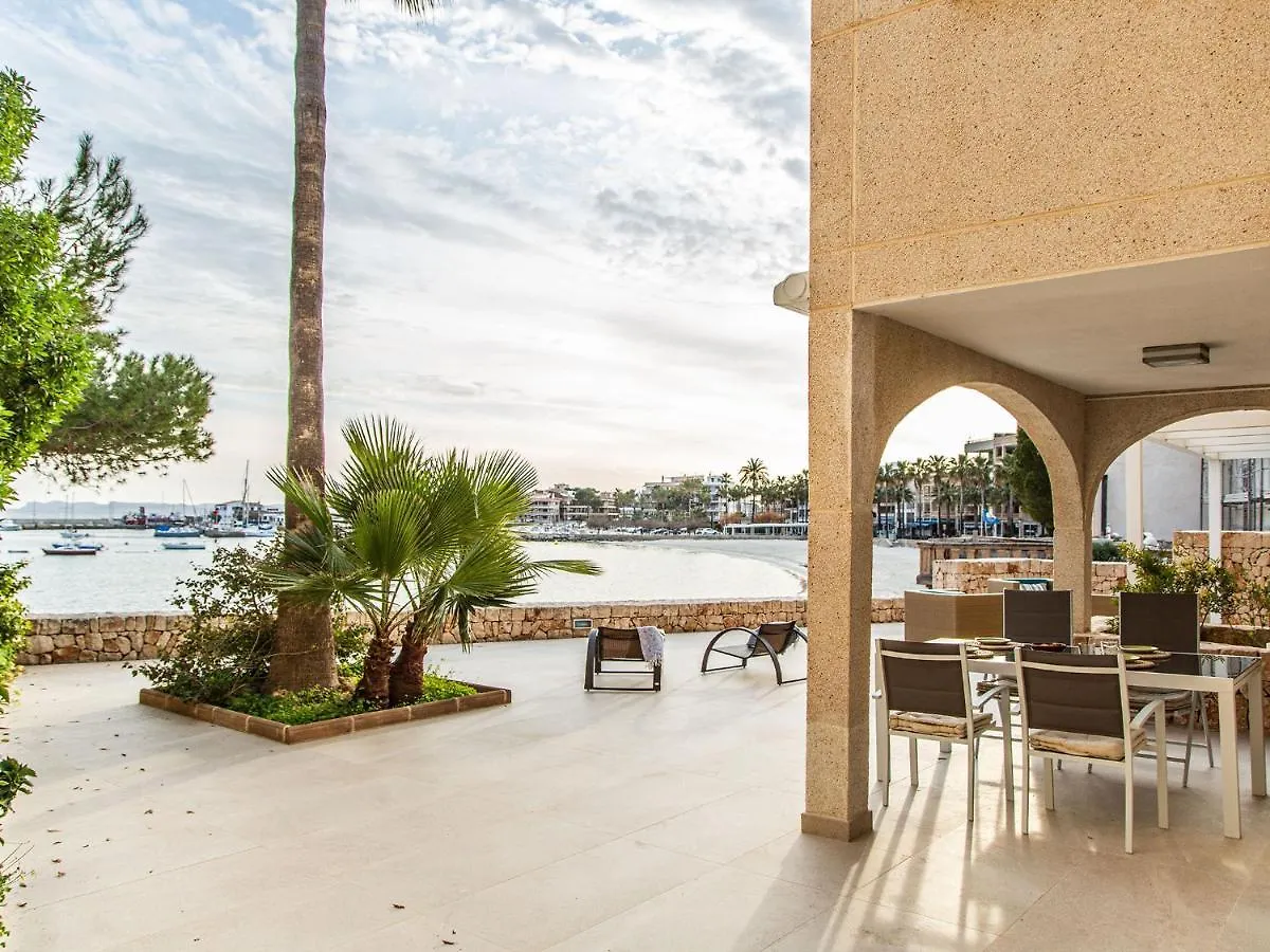 Villa Es Turo, Luxury Beachfront Apartment In Colonia San Jordi Campos  Espagne